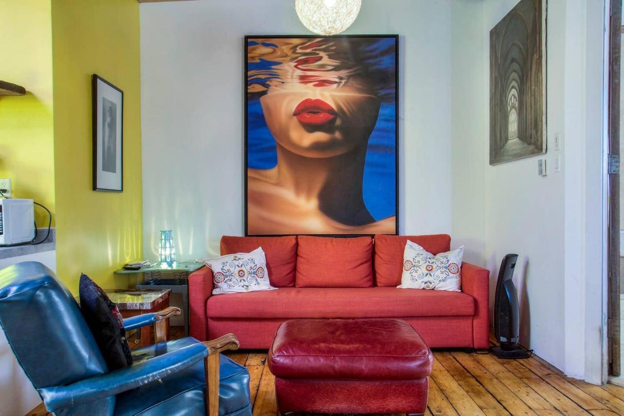 Unique Above Garage Loft Apartment Toronto Exterior photo